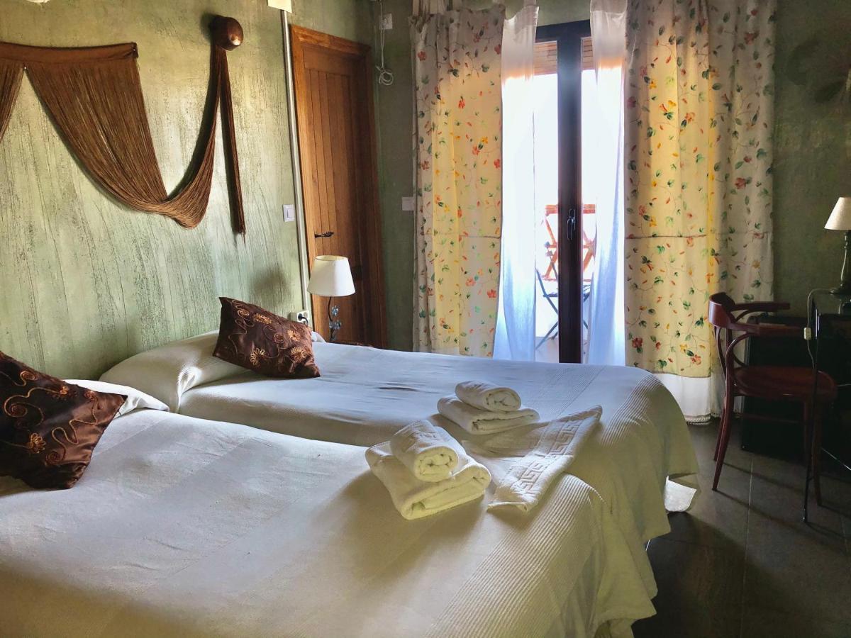 Hotel Finca Aldabra ปินอส เกนิล ภายนอก รูปภาพ